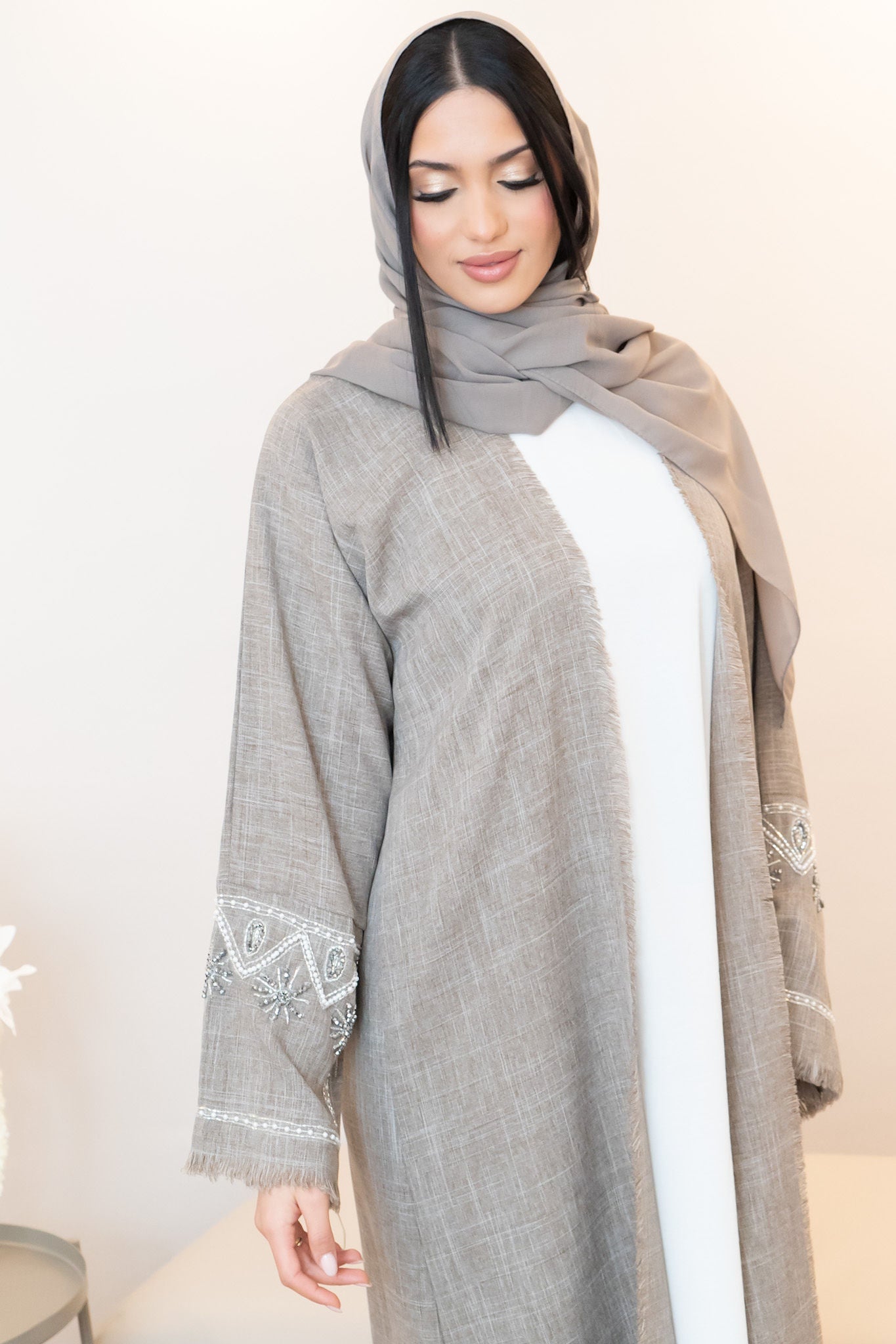 Abaya in Leinenoptik mit Unterkleid
