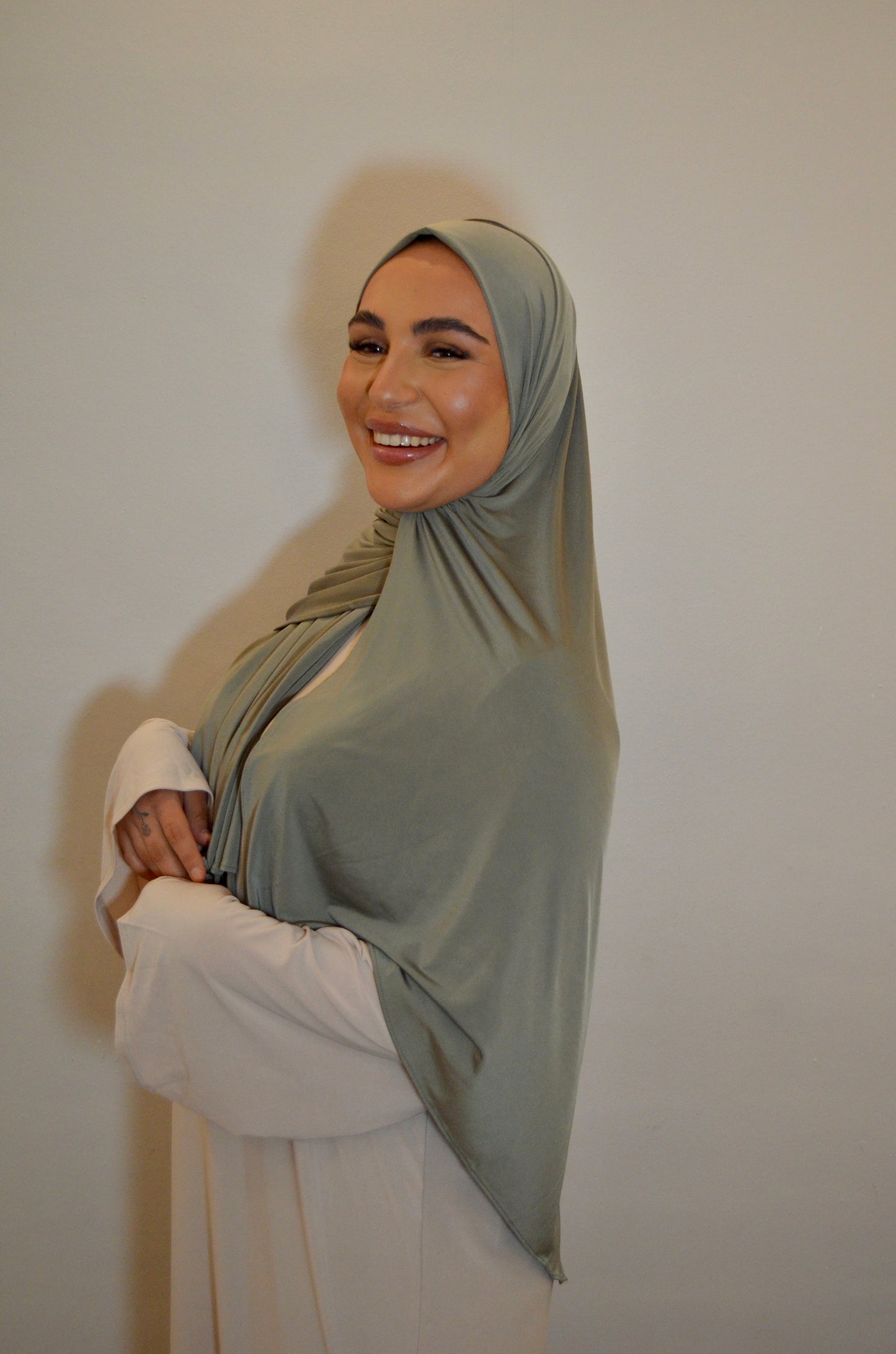 Liquid Premium Jersey Hijab Salbeigrün