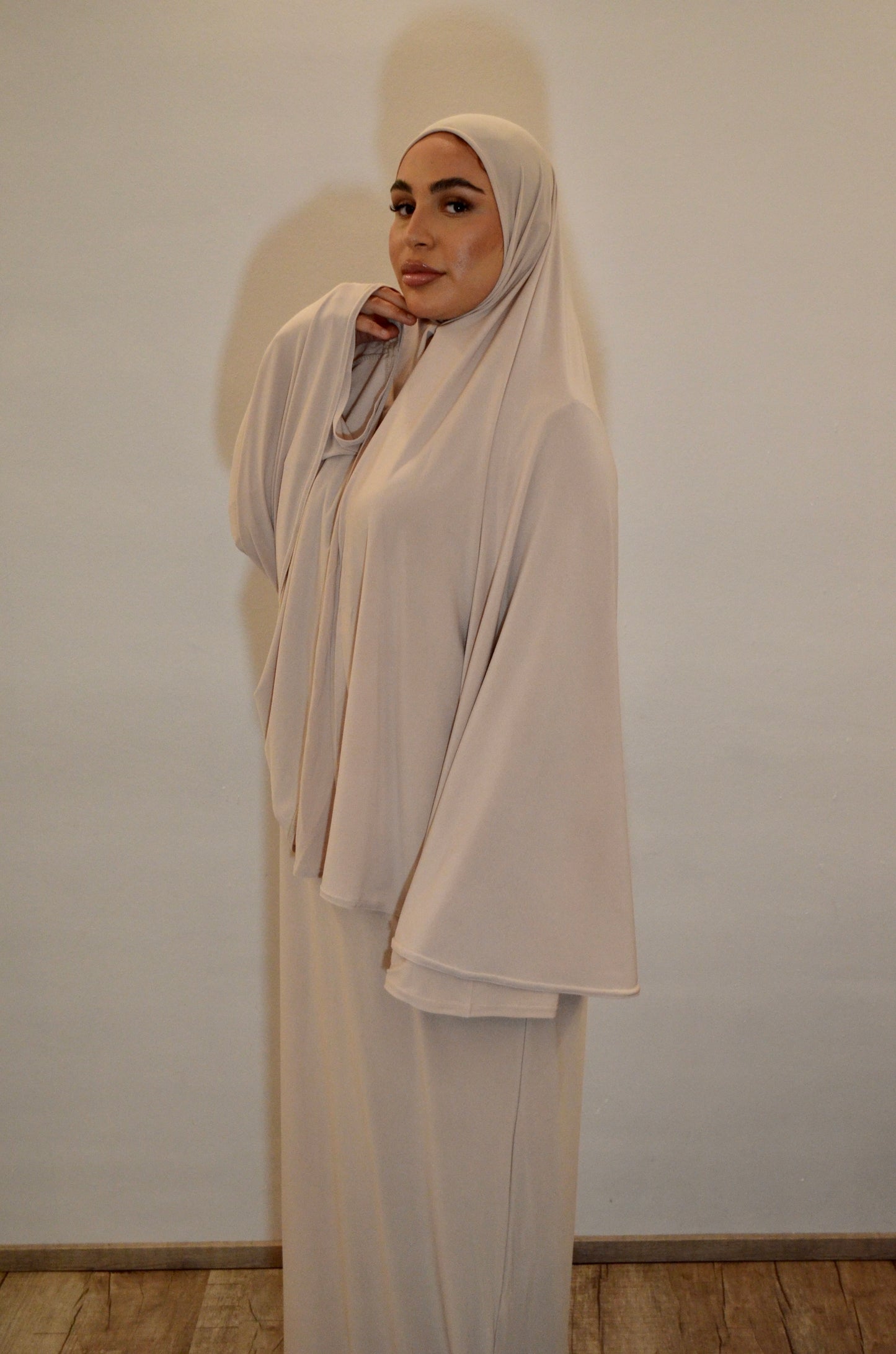 Jilbab Jersey Premium Set Beige