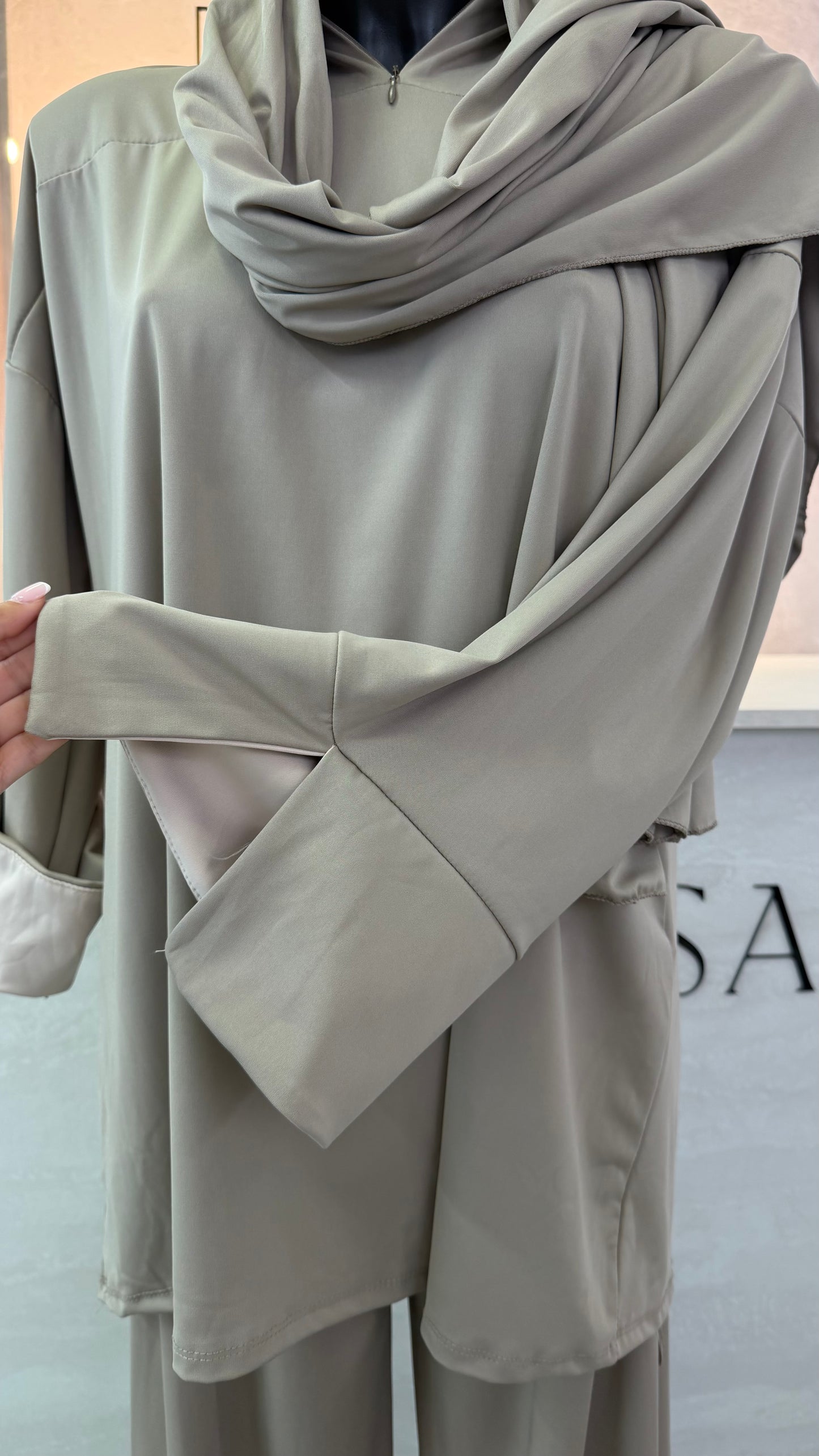 BURKINI taupe mit beigen Details