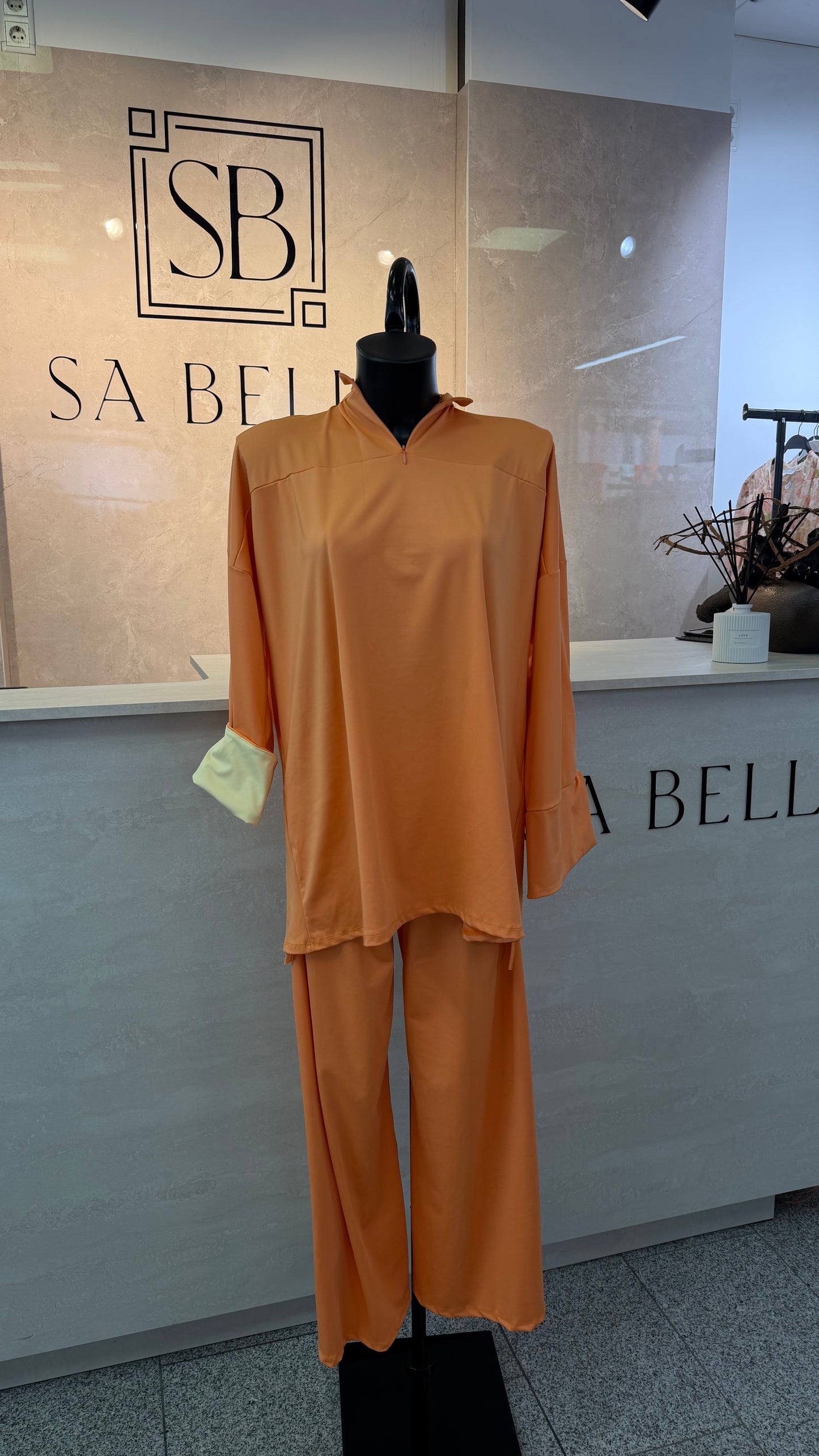 BURKINI Orange mit gelben Details