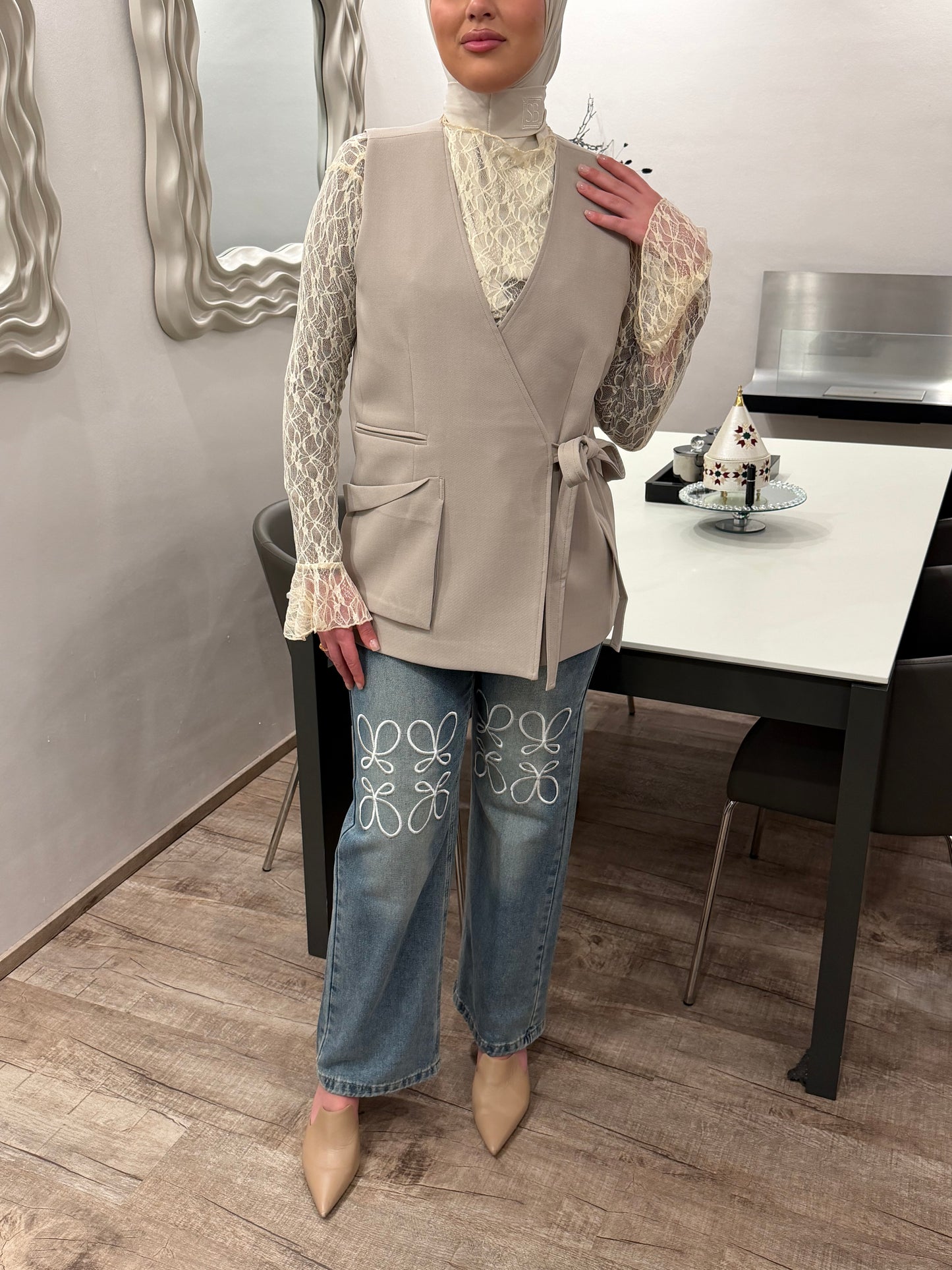 Weste zum binden beige