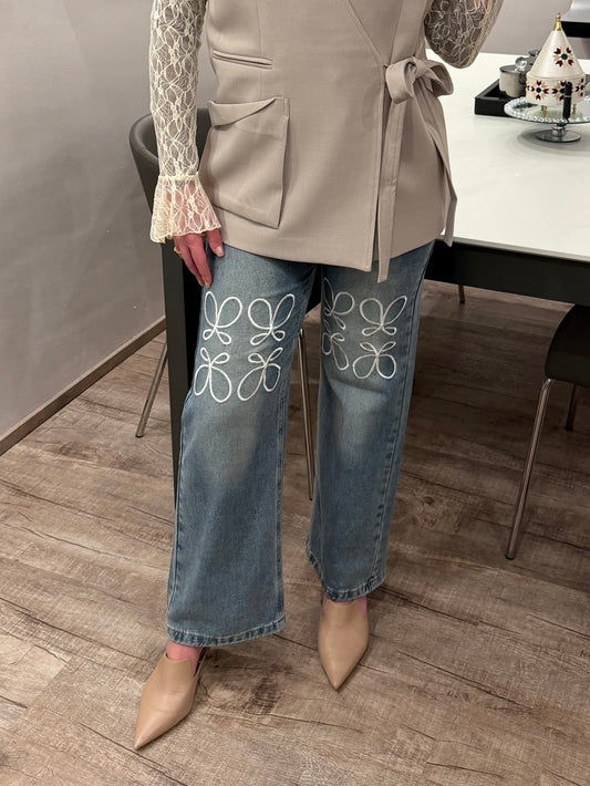 Jeanshose mit Muster