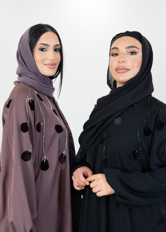 Elegante Abaya mit Samt-Details