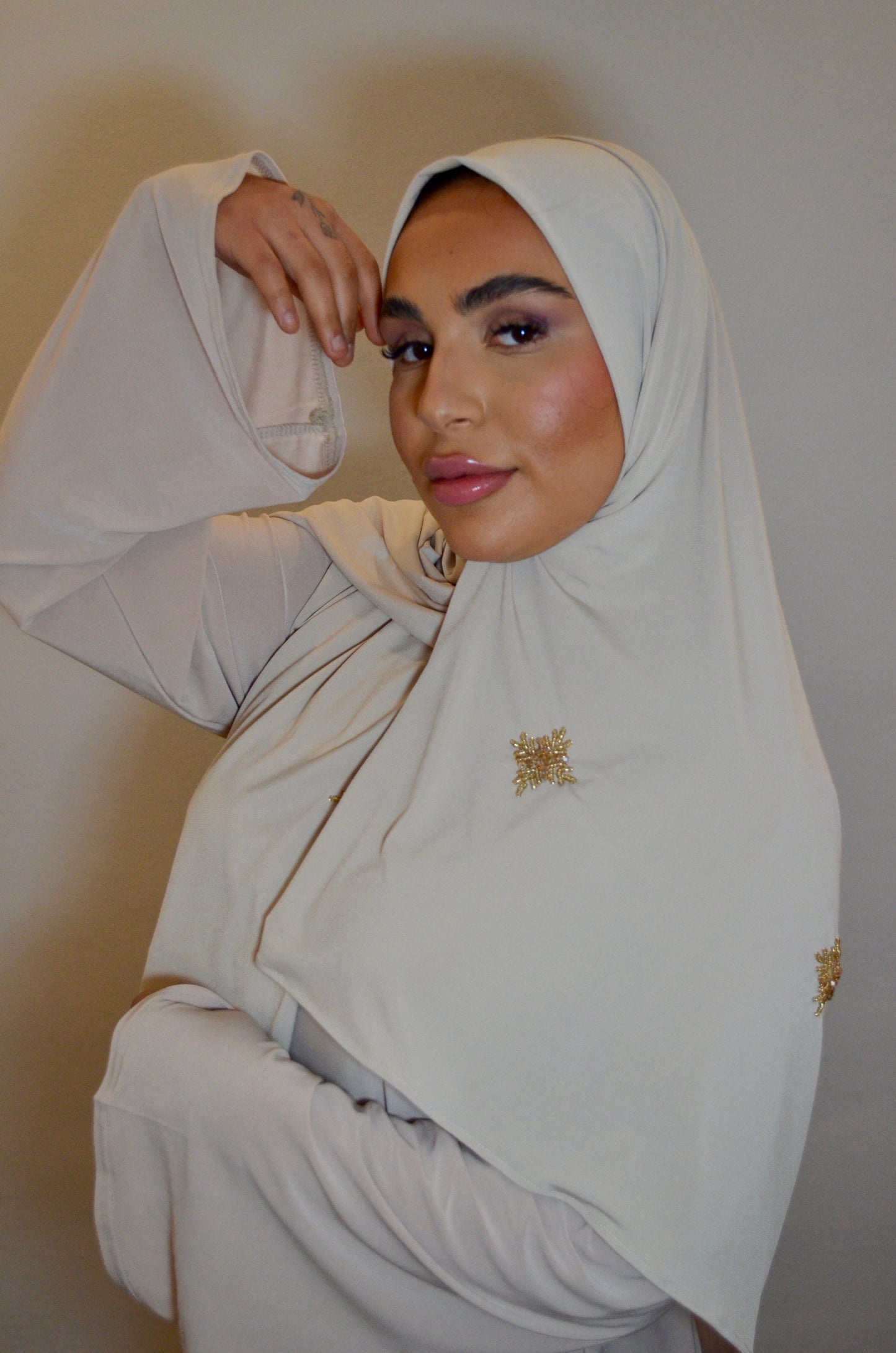 Jersey Premium Hijab with Handmade Sandbeige